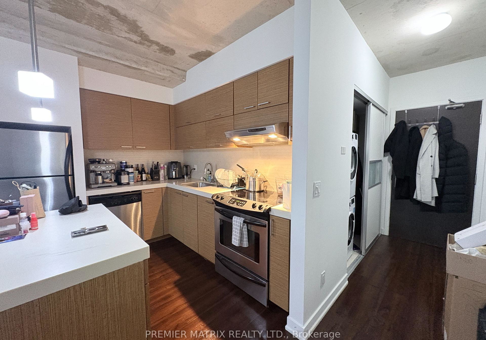55-stewart-street-toronto-ontario-c12579960