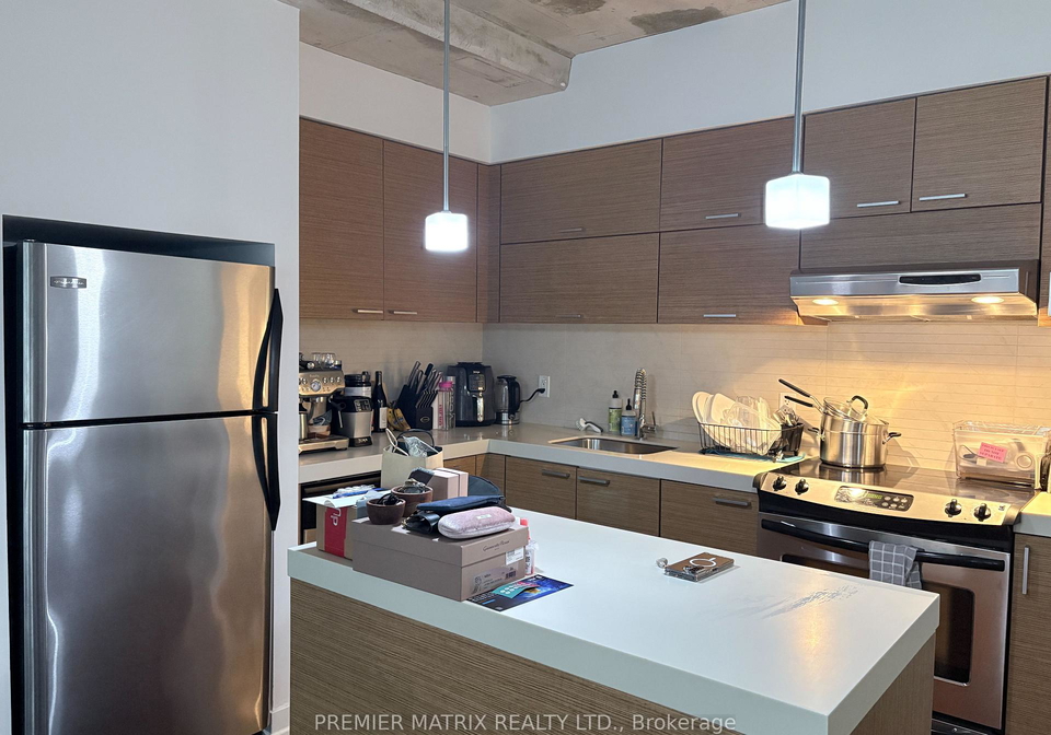 55-stewart-street-toronto-ontario-c12579960