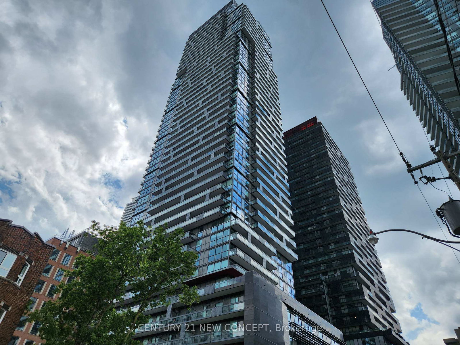 39-roehampton-avenue-toronto-ontario-c12580014