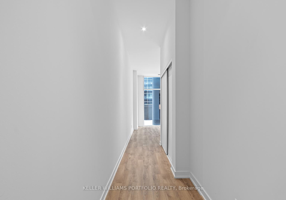 20-edward-street-toronto-ontario-c12580200