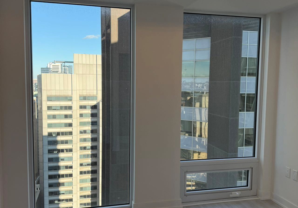 238-simcoe-street-toronto-ontario-c12580426