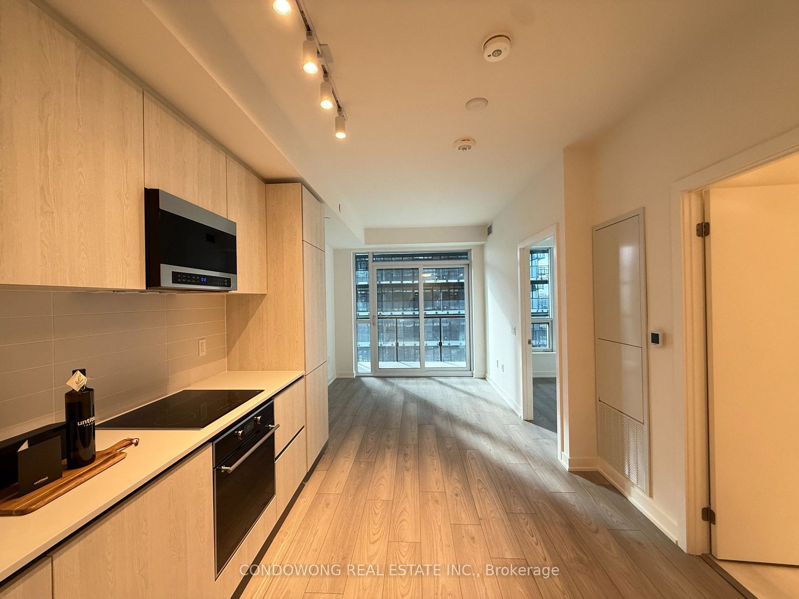 120-broadway-avenue-toronto-ontario-c12580450