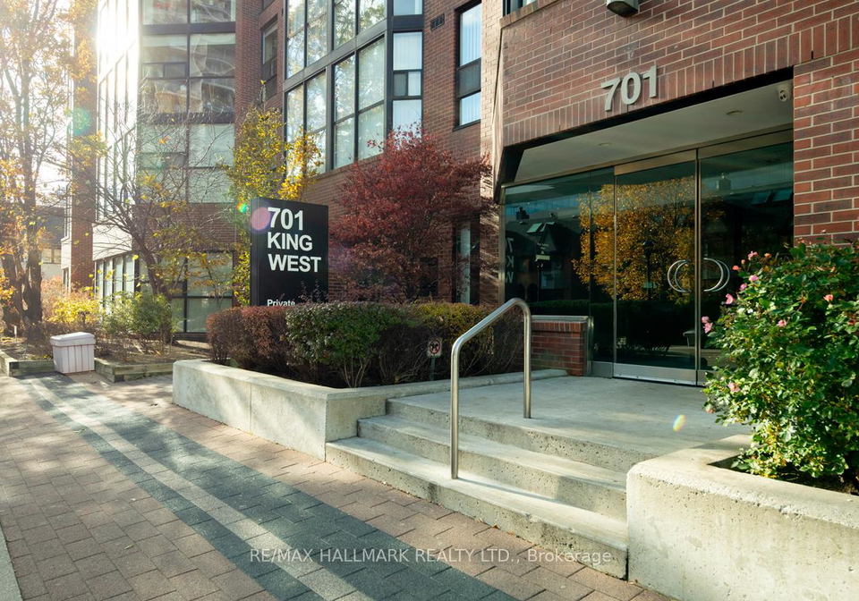 701-king-street-w-toronto-ontario-c12580570