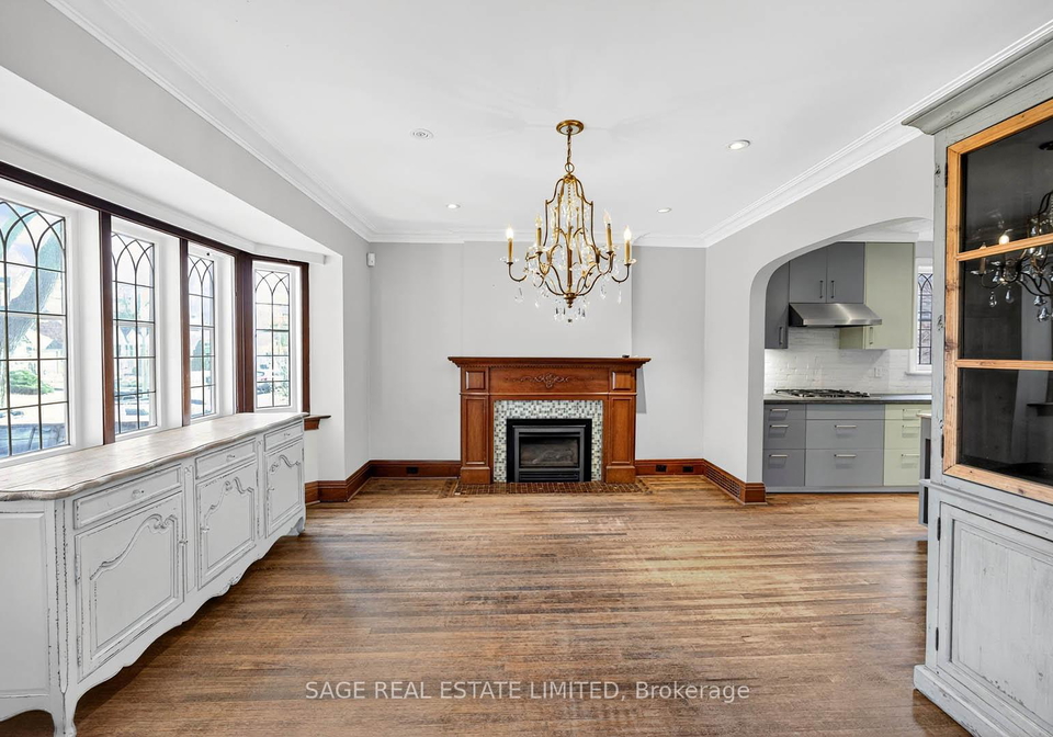 12-fairleigh-crescent-toronto-ontario-c12580604