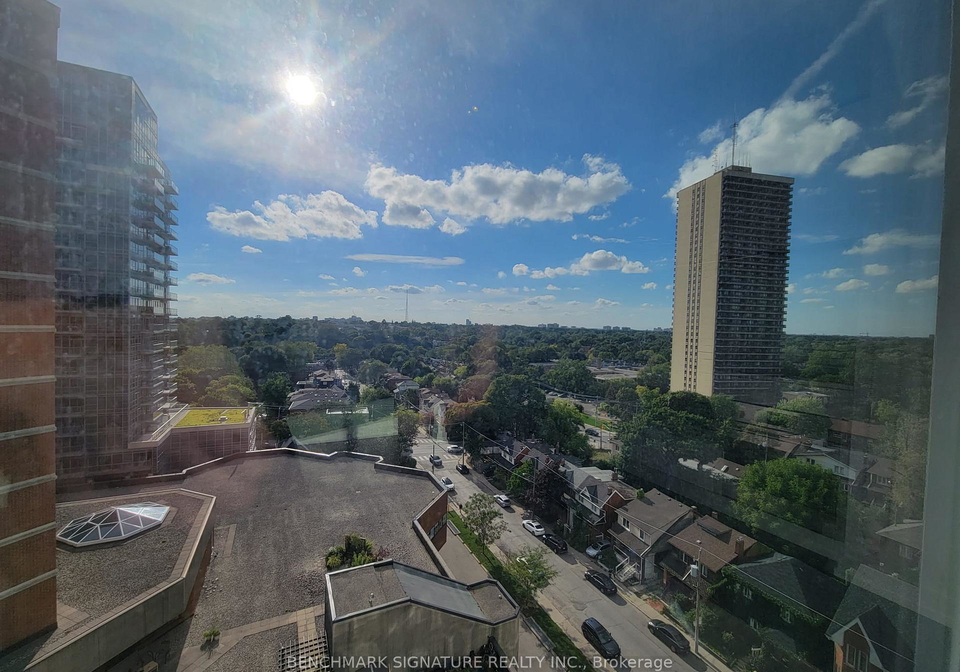 33-helendale-avenue-toronto-ontario-c12580736