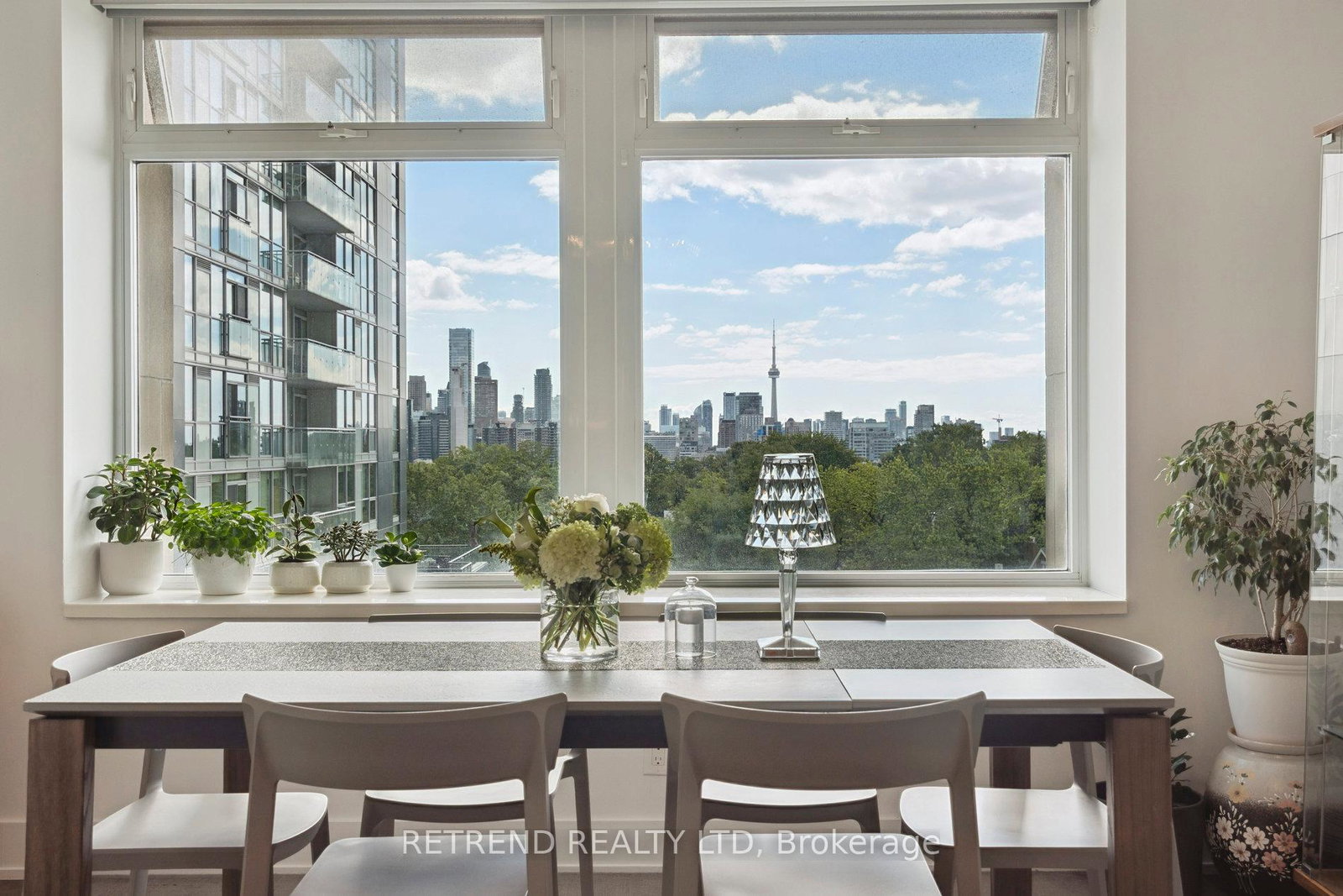 111-st-clair-avenue-w-toronto-ontario-c12580770