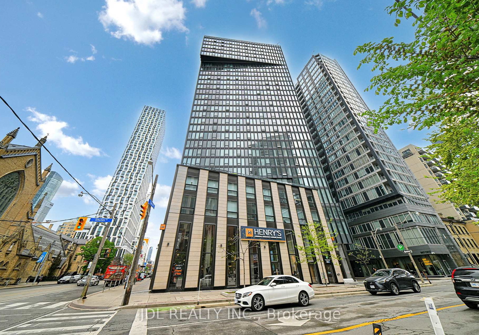 60-shuter-street-toronto-ontario-c12580798