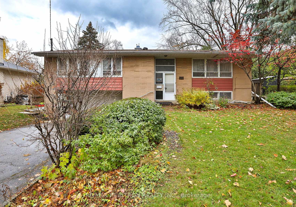 38-flaremore-crescent-north-york-ontario-c12580992