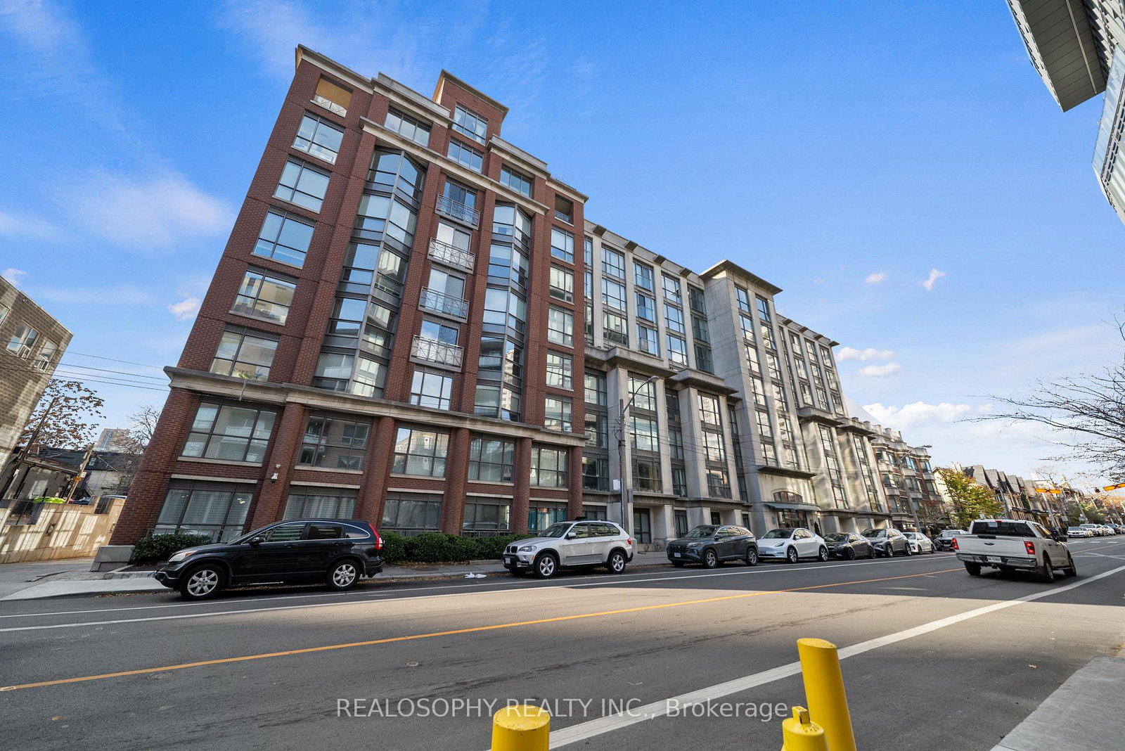 18-beverley-street-toronto-ontario-c12581296