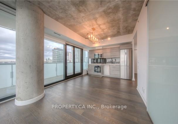11-charlotte-street-toronto-ontario-c12581336