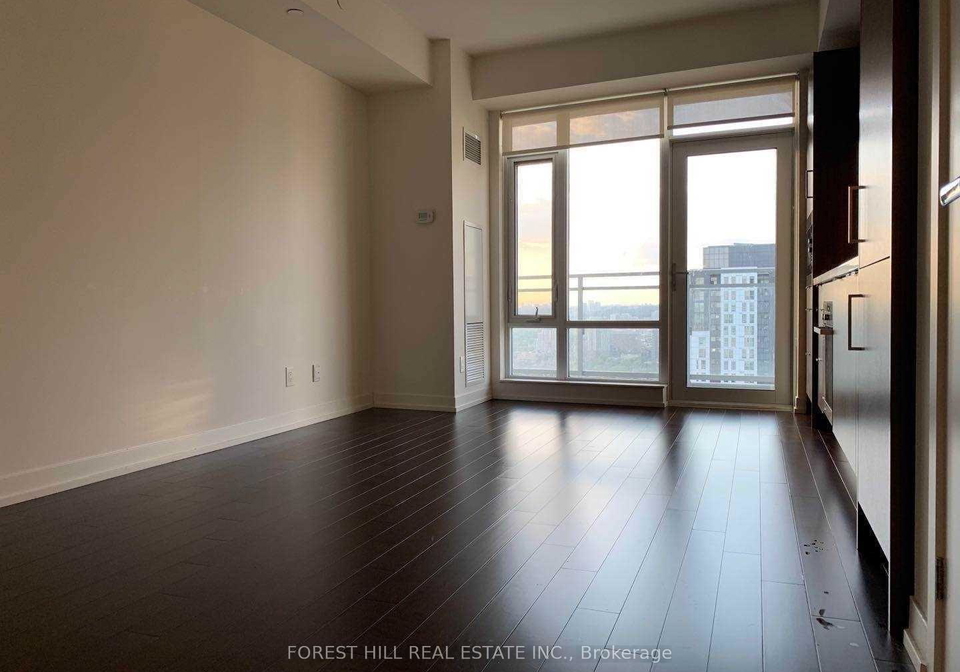 21-widmer-street-toronto-ontario-c12581790