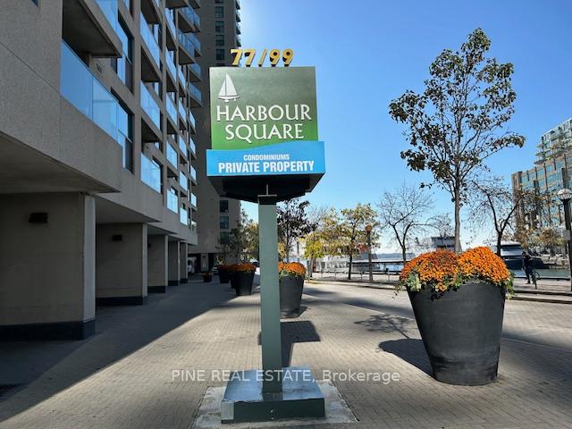 77-harbour-square-toronto-ontario-c12581832