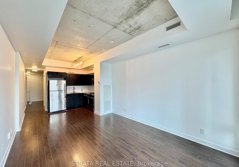 127-queen-street-e-toronto-ontario-c12582000