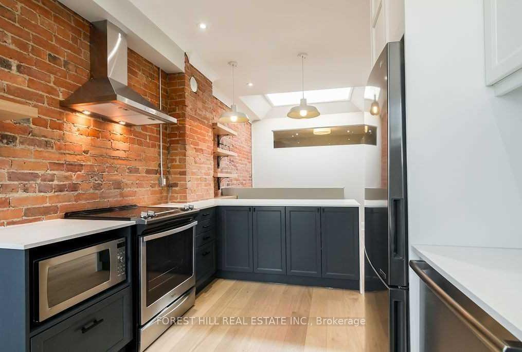 1216-dundas-street-w-toronto-ontario-c12582148