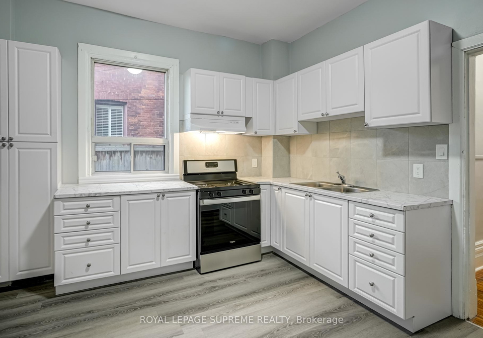 334-crawford-street-toronto-ontario-c12582268