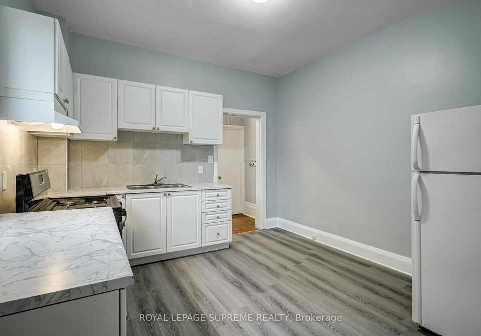 334-crawford-street-toronto-ontario-c12582268
