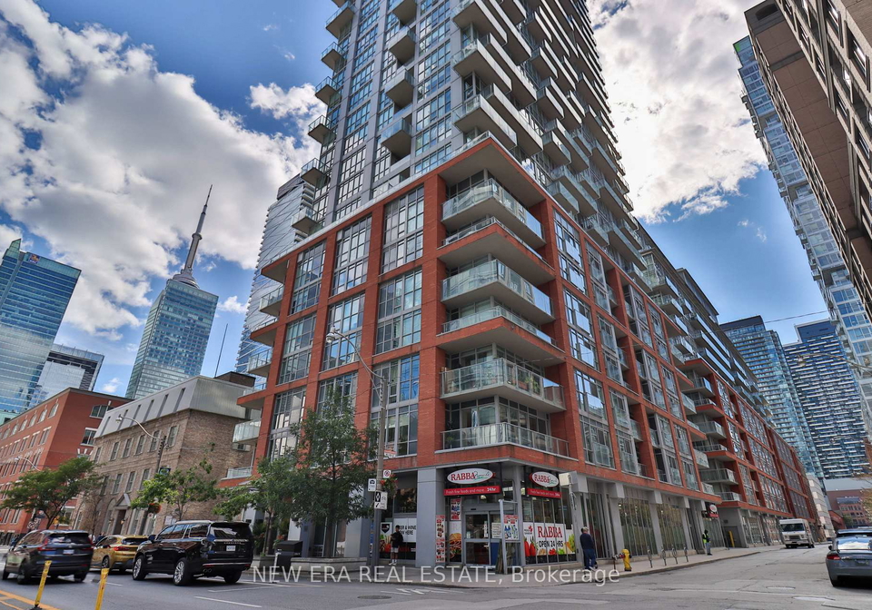 126-simcoe-street-toronto-ontario-c12582410