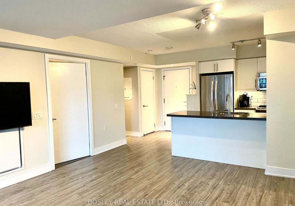 525-adelaide-street-w-toronto-ontario-c12582548