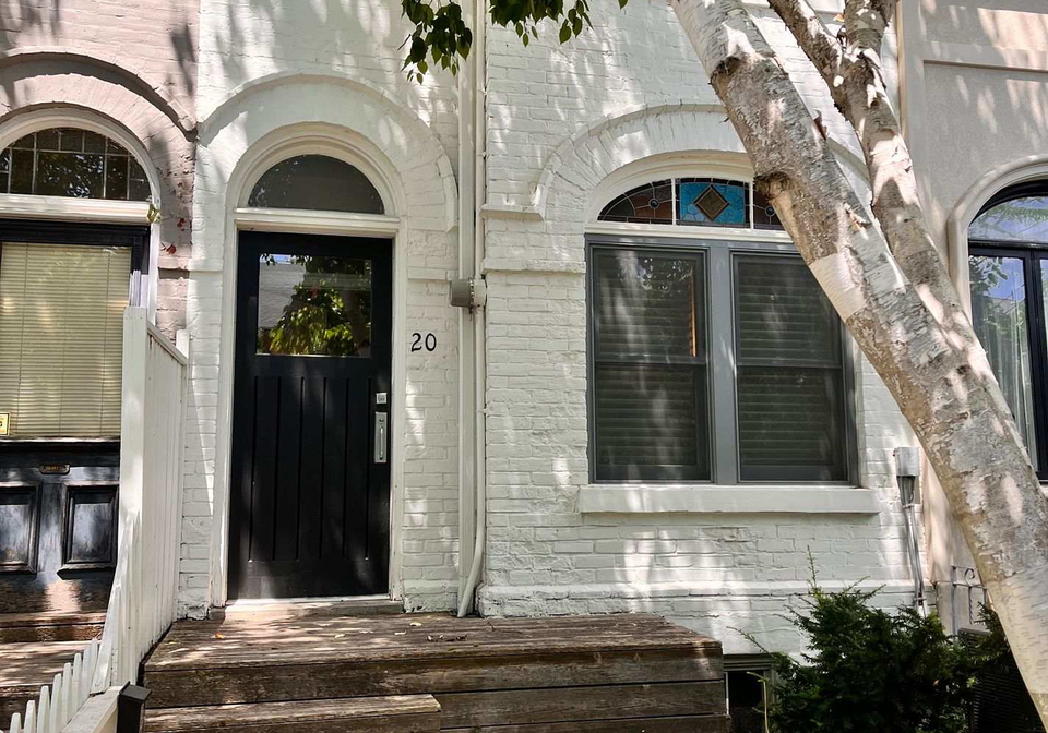 20-afton-avenue-toronto-ontario-c12582908