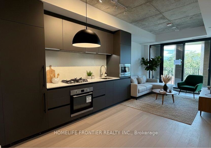1720-bayview-avenue-toronto-ontario-c12583434