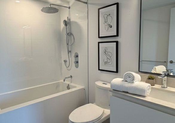 1720-bayview-avenue-toronto-ontario-c12583434