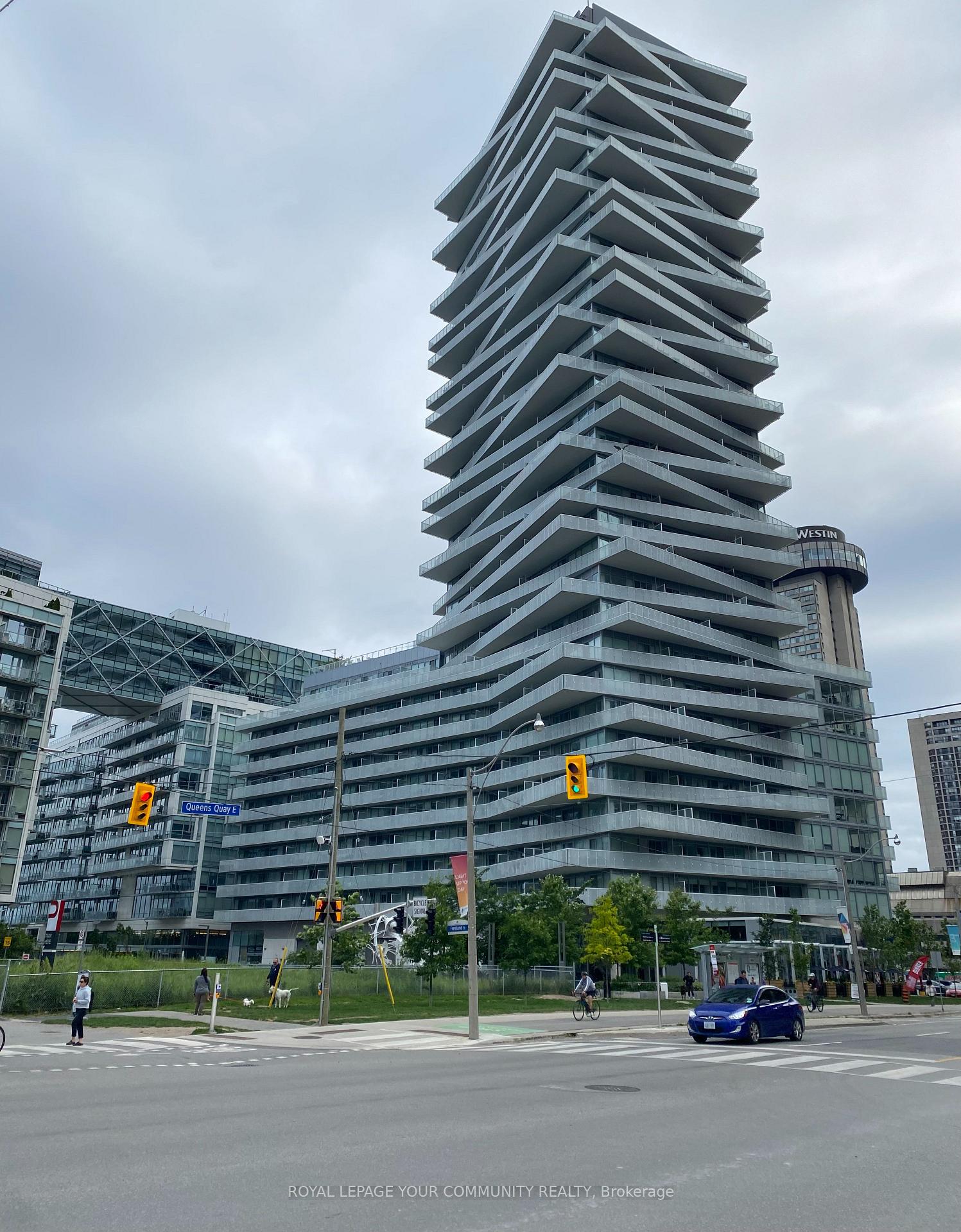 15-queens-quay-street-e-toronto-ontario-c12583592