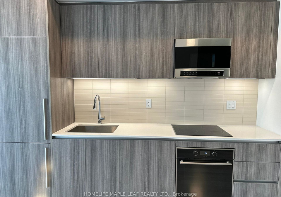 8-cumberland-street-toronto-ontario-c12583770