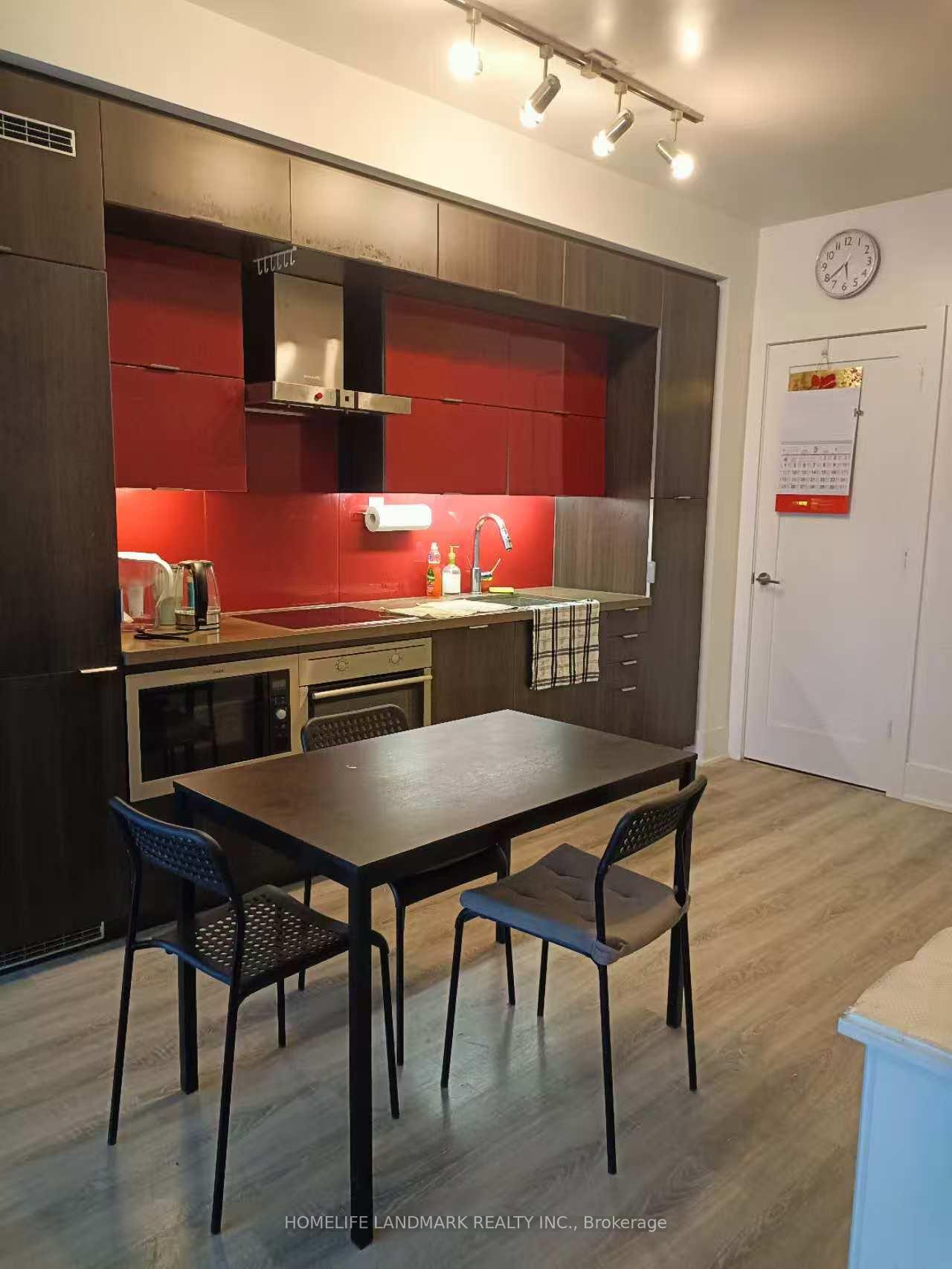 300-front-street-w-toronto-ontario-c12584004