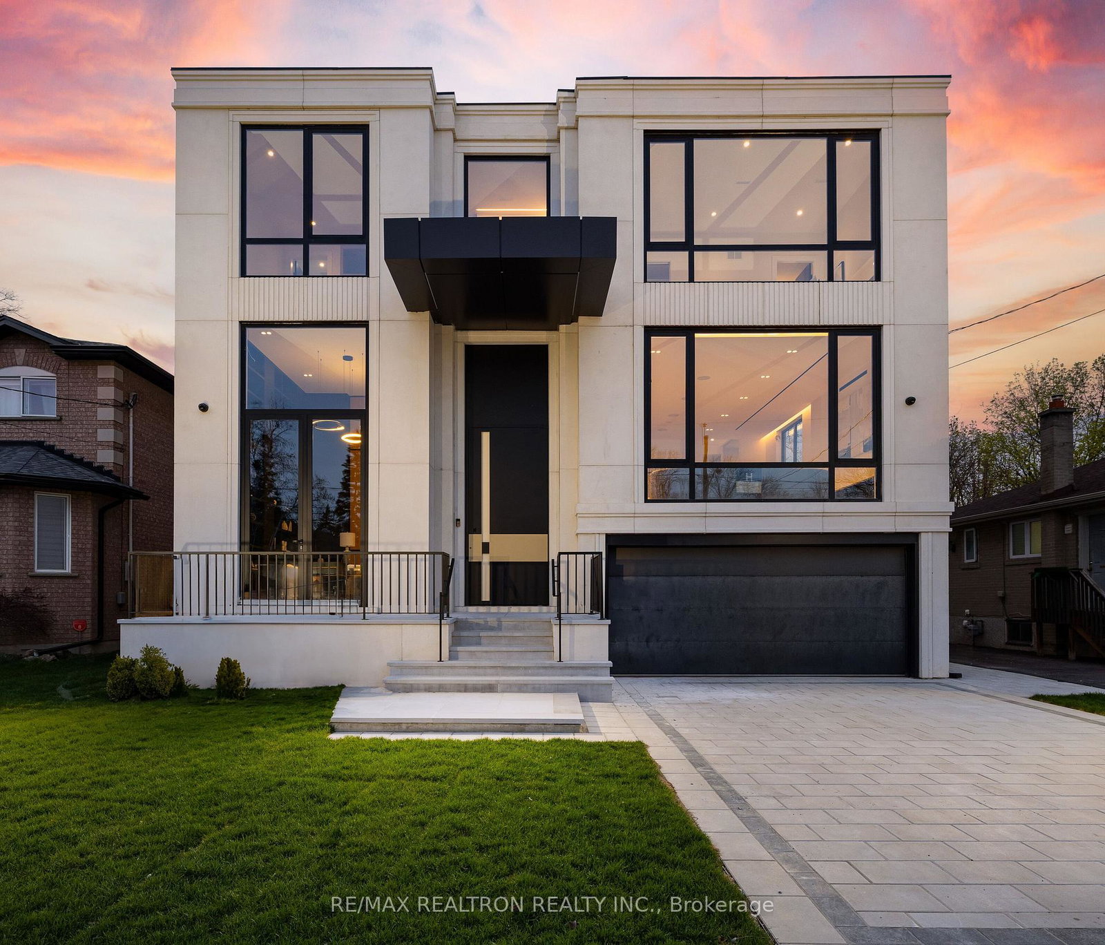 310-patricia-avenue-toronto-ontario-c12584244