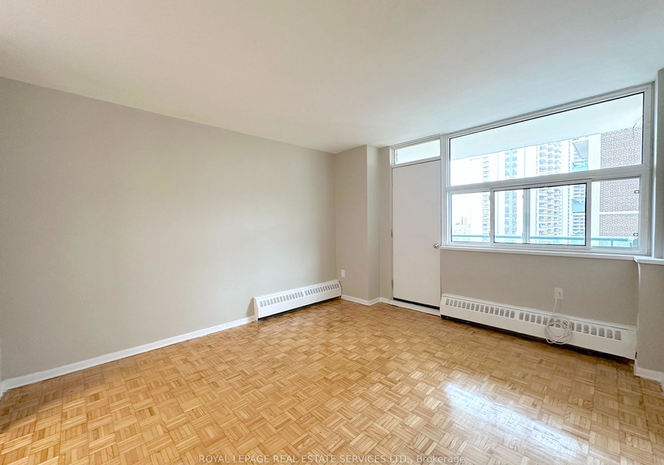 99-howard-street-toronto-ontario-c12584300