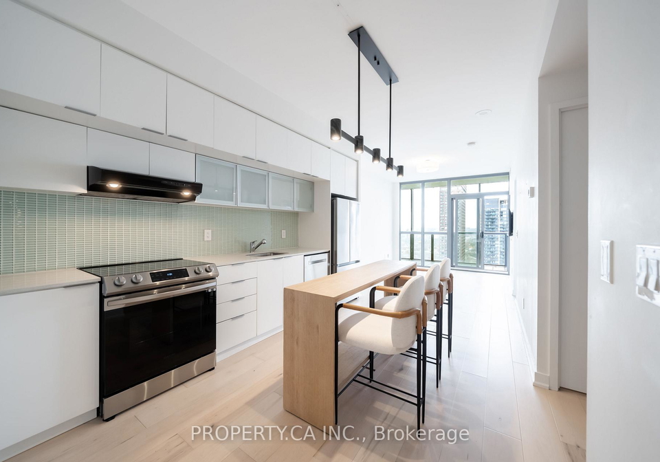 110-charles-street-e-toronto-ontario-c12584512