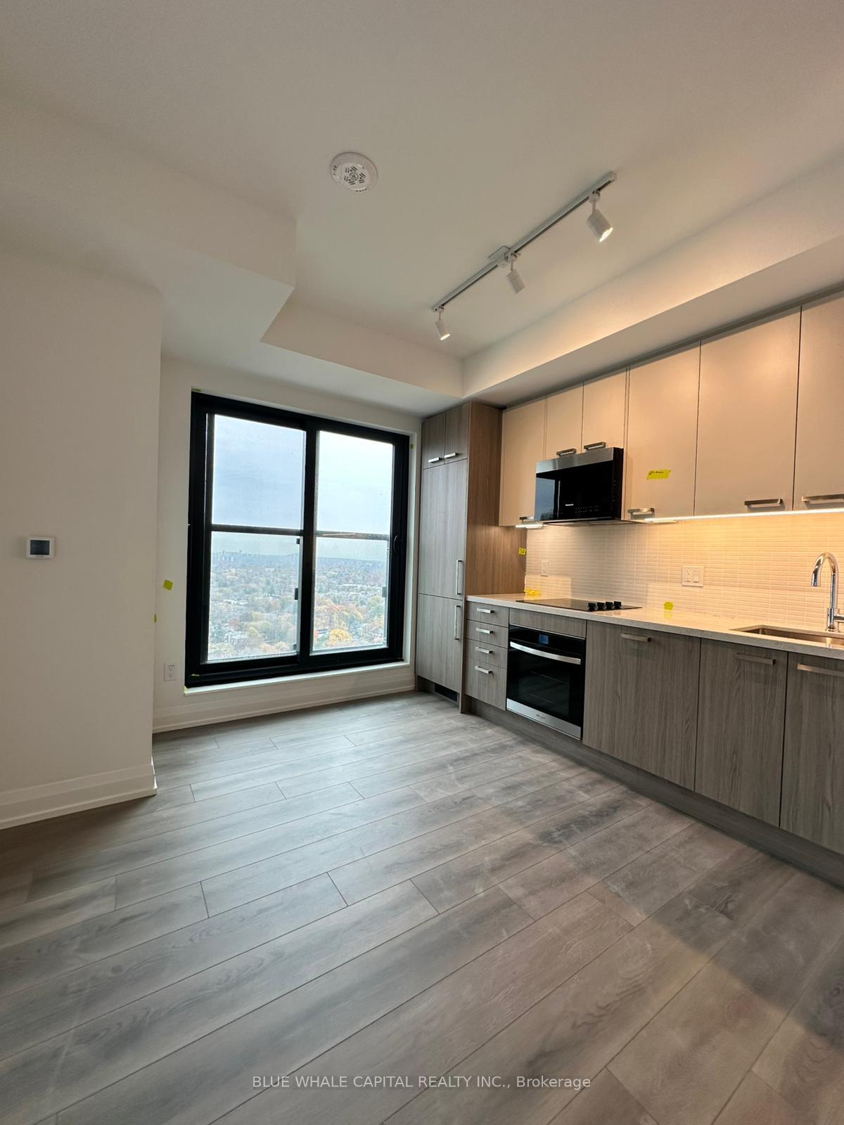 20-soudan-avenue-toronto-ontario-c12584726