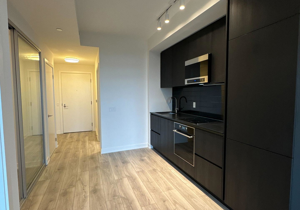 110-broadway-avenue-toronto-ontario-c12584772