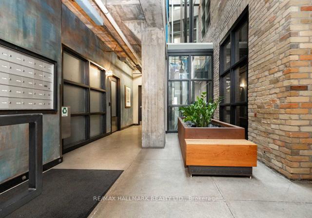 383-adelaide-street-e-toronto-ontario-c12584868
