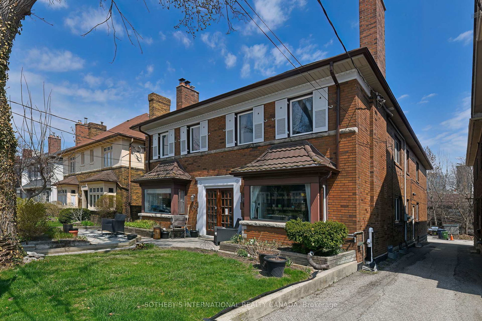 147-highbourne-road-toronto-ontario-c12585072
