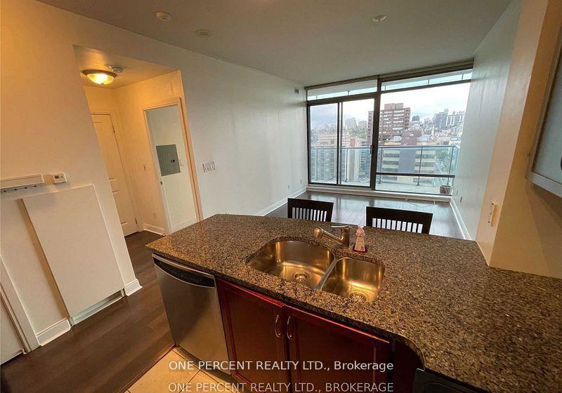 18-yorkville-avenue-toronto-ontario-c12585320