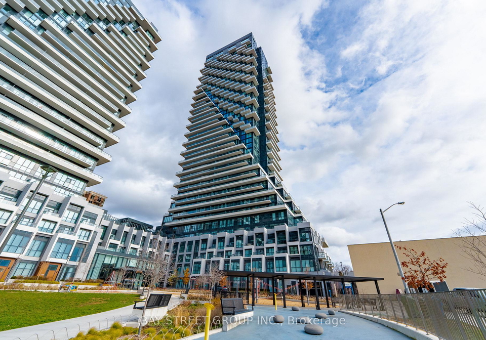 30-inn-on-the-park-drive-north-york-ontario-c12585396