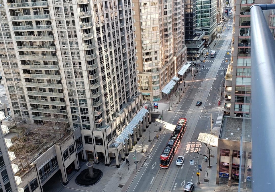 770-bay-street-toronto-ontario-c12585534