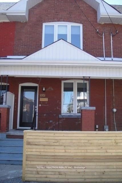564-delaware-avenue-n-toronto-ontario-c12585650