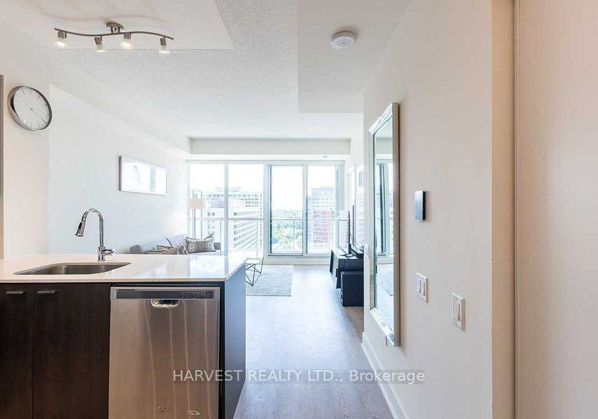 30-roehampton-avenue-toronto-ontario-c12585732