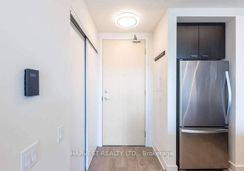 30-roehampton-avenue-toronto-ontario-c12585732