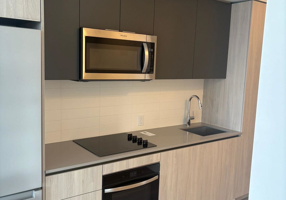 5858-yonge-street-toronto-ontario-c12585970
