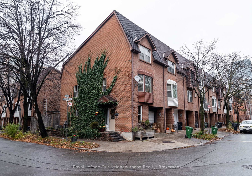2-longboat-avenue-toronto-ontario-c12586282