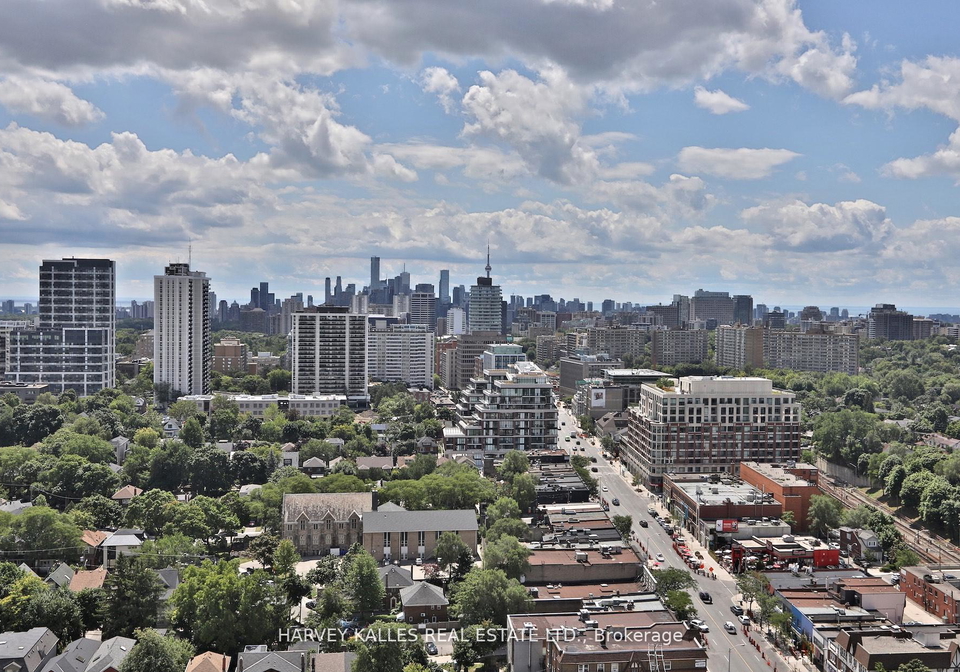 5-soudan-avenue-toronto-ontario-c12586422