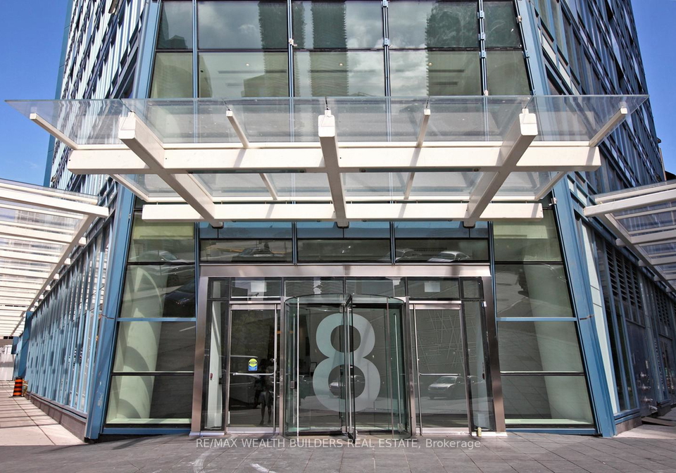 8-the-esplanade-avenue-toronto-ontario-c12586444