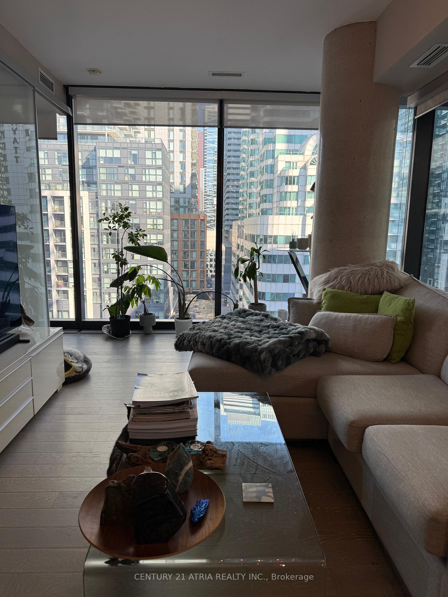 11-charlotte-street-toronto-ontario-c12586558