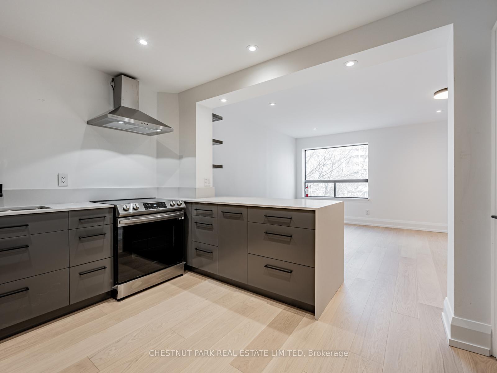 607-huron-street-toronto-ontario-c12586656
