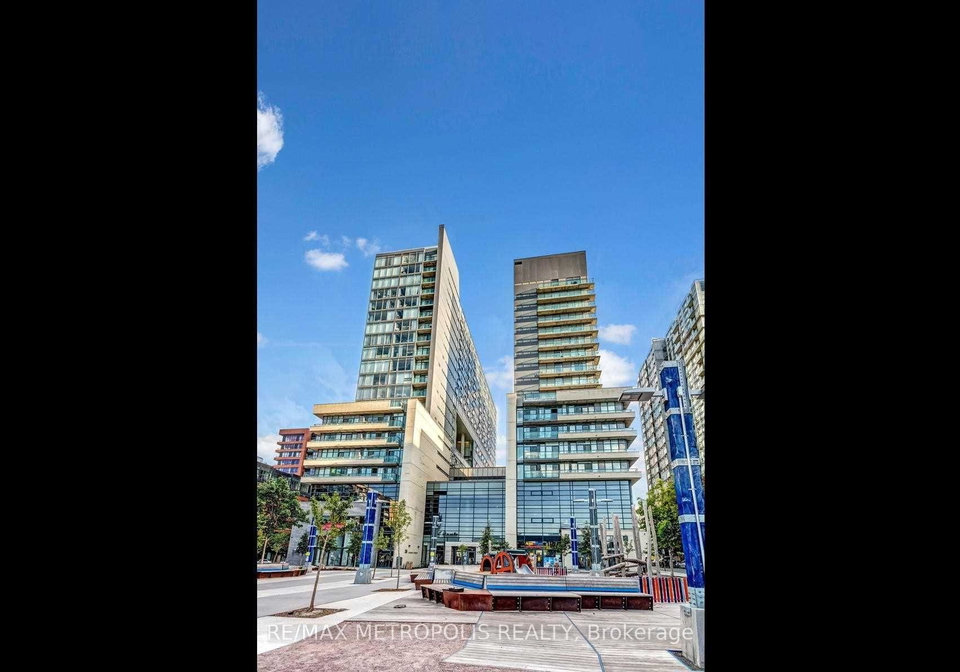 36-lisgar-street-toronto-ontario-c12586694