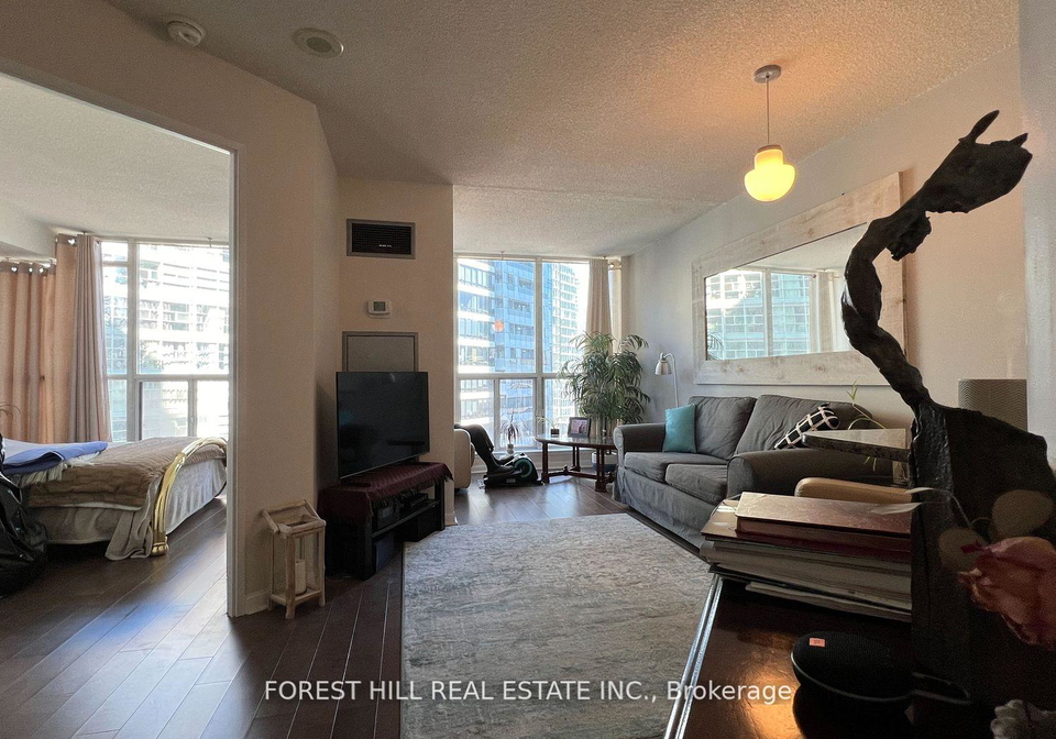 24-wellesley-street-toronto-ontario-c12586704
