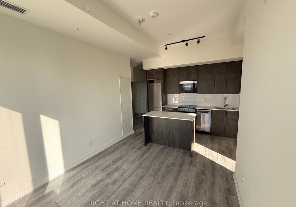 15-ellerslie-avenue-toronto-ontario-c12587094